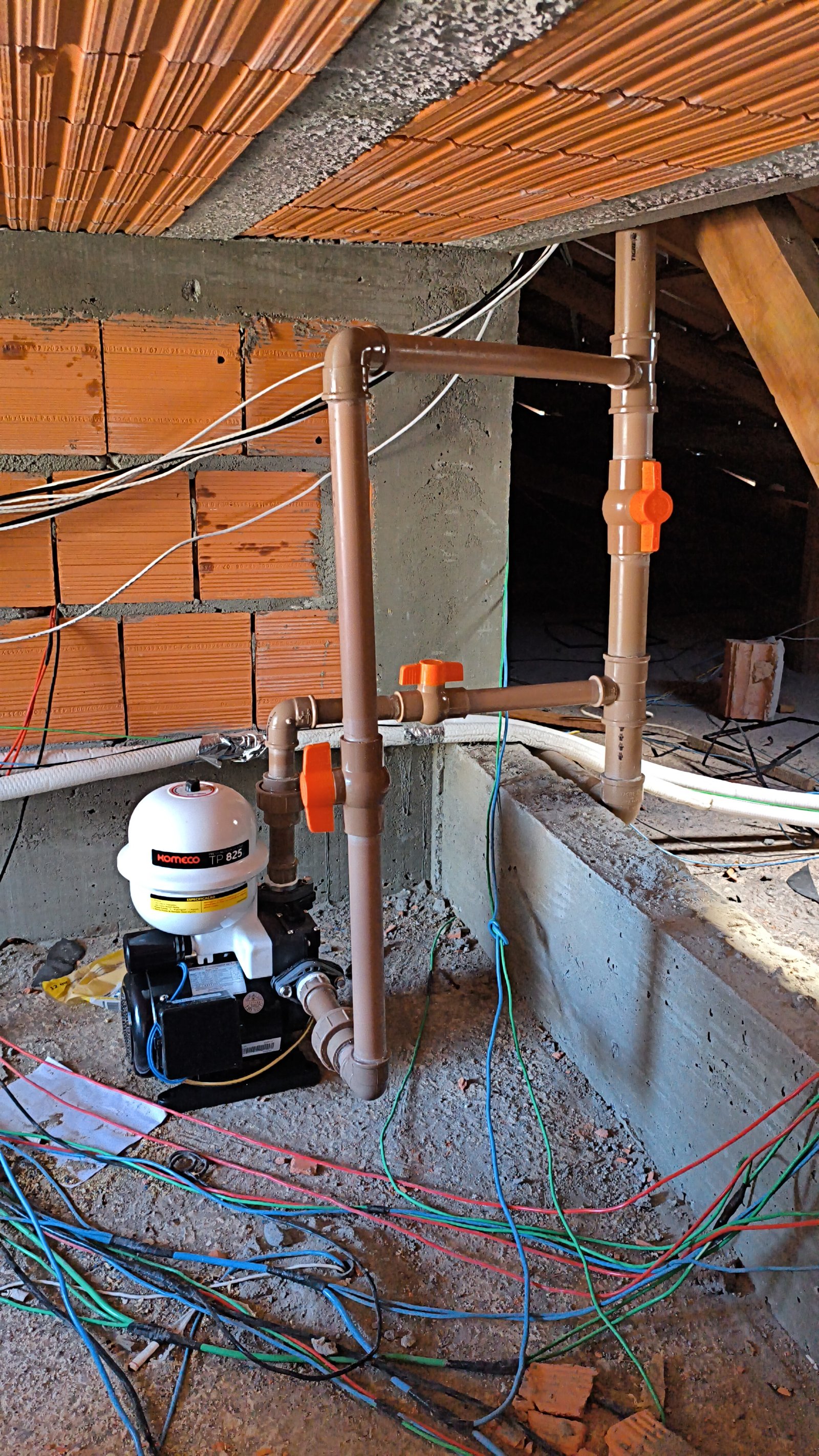 Instalação Técnica de Pressurizador Residencial